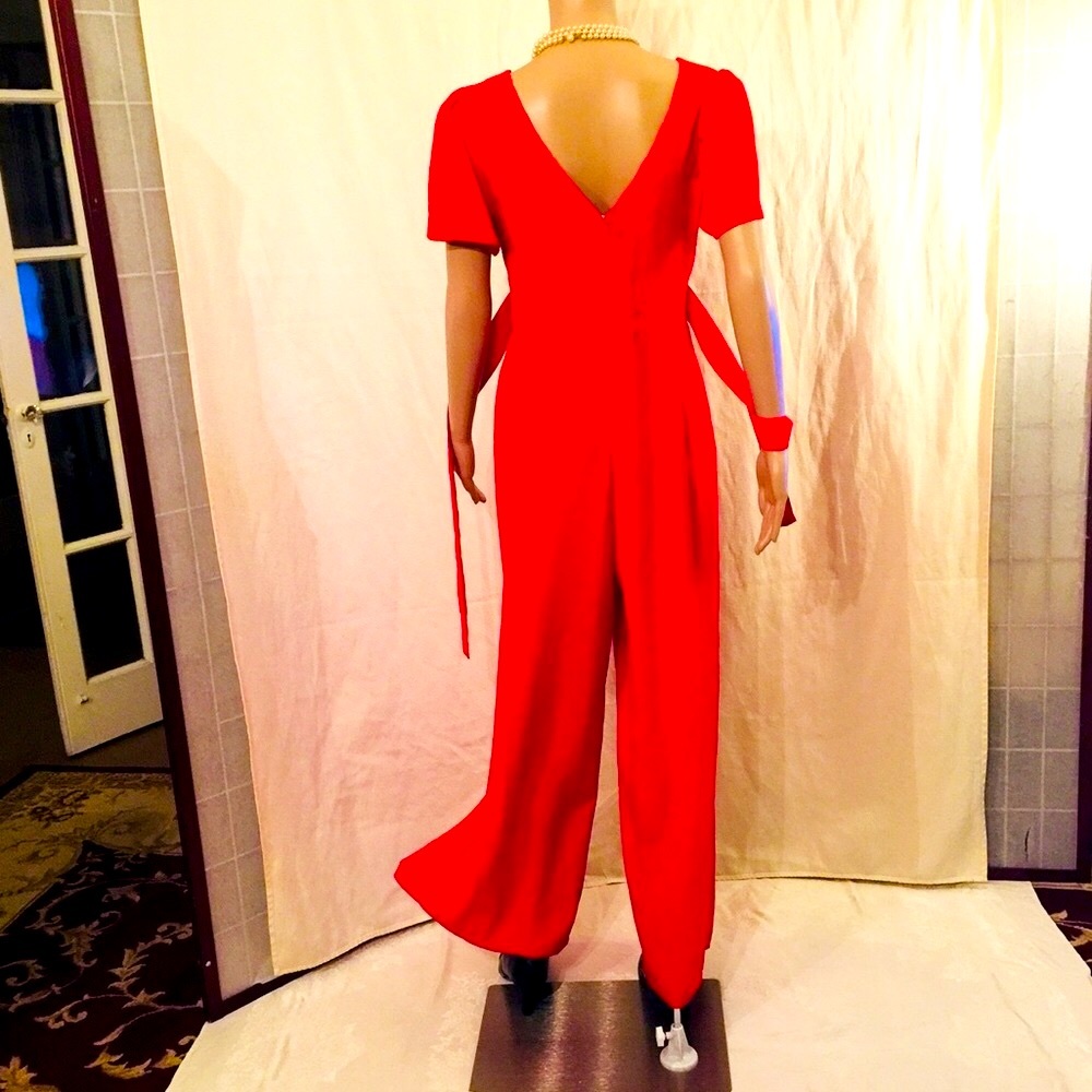 june & hudson Bright Red V-Neck Short Sleeve Jumpsuit